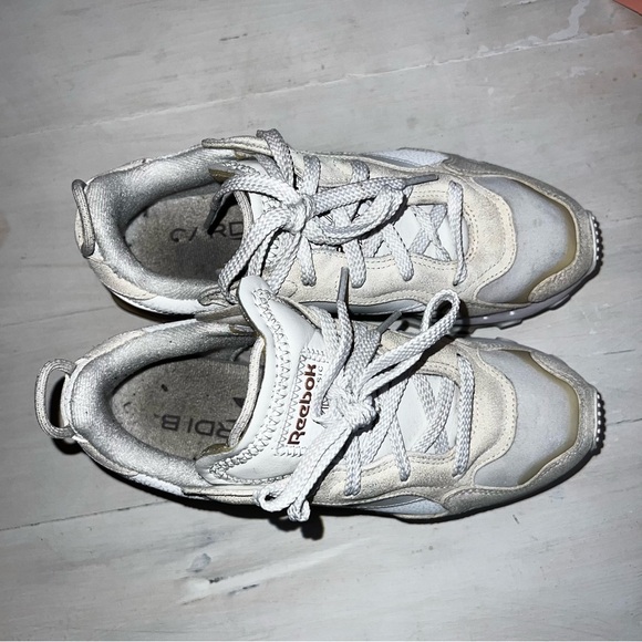 Cardi B X women’s classic leather Reebok size 6.5 - Picture 4 of 10